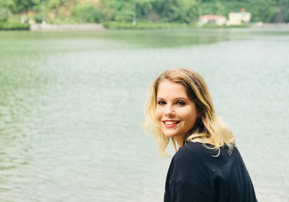 Amazing Emma Living it Up in Vietnam