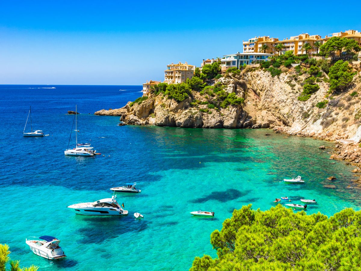 Where to Teach English Abroad | Top 10 Destinations for TEFL Jobs