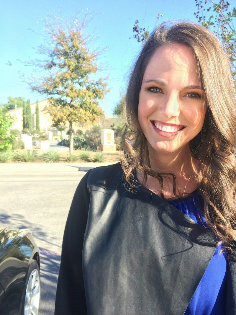 Meet Ashley, the Amazingly Awesome Angloville Academic!