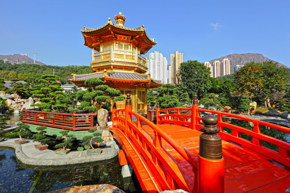 8 Experiences while Teaching English in Hong Kong