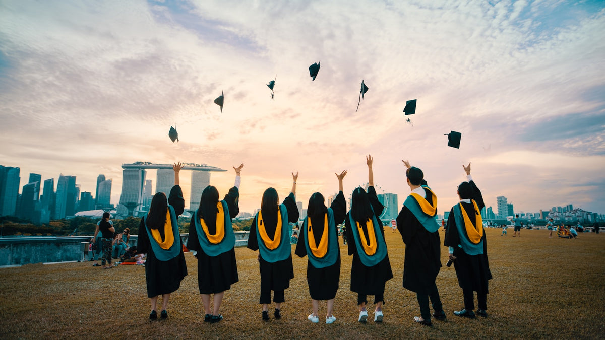 new graduates comparing teach abroad programs jet epik nalcap tapif