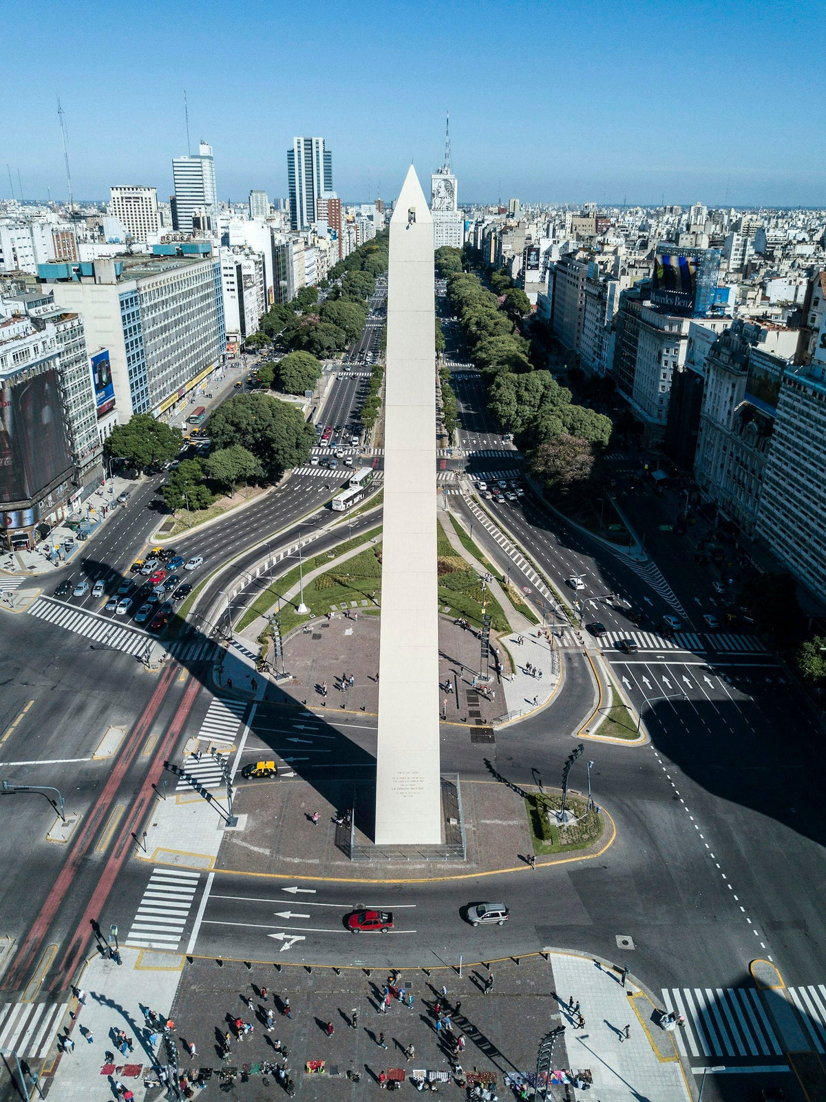 Obelisco monument in Buenos Aires, a common starting point to teach english in argentina