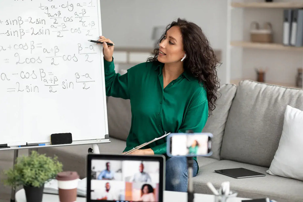 60-Hour Level 5 Teaching Other Subjects in English