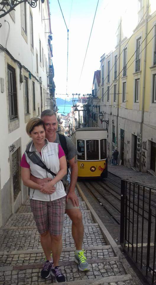 david and Denise travel world as older teachers