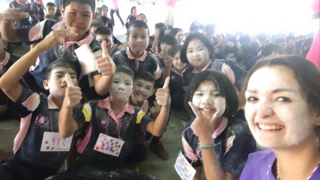 Taryn posing with her students in Thailand
